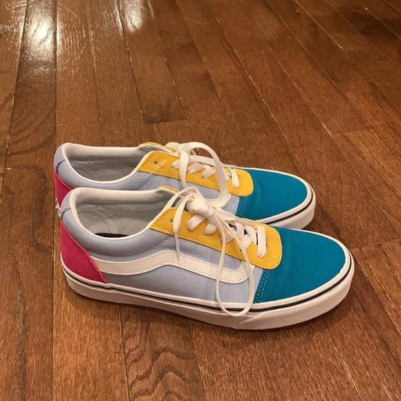 Bright colored vans, worn once, brand new condition - Picture 3 of 3